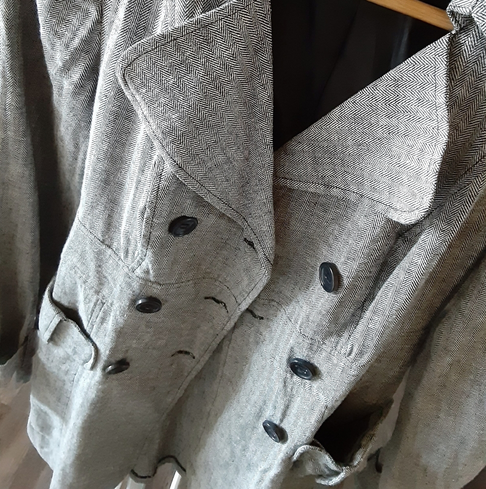 Like New Belted Gray Takara Coat - Picture 3 of 9